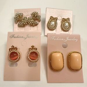 Korean Fashion 4 Pairs Bundle Pearl Trim/Moonstones/Crown/Bow Stud Earrings
